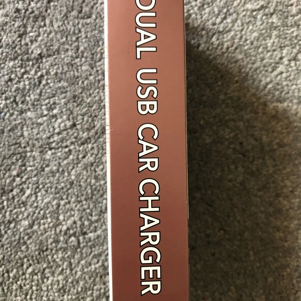 Dial USB Car Charger Rose gold color, NWOT